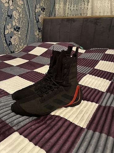 Adidas kişi idman ayaqqabısı – yüksək boğazlı model - Brend: adidas -