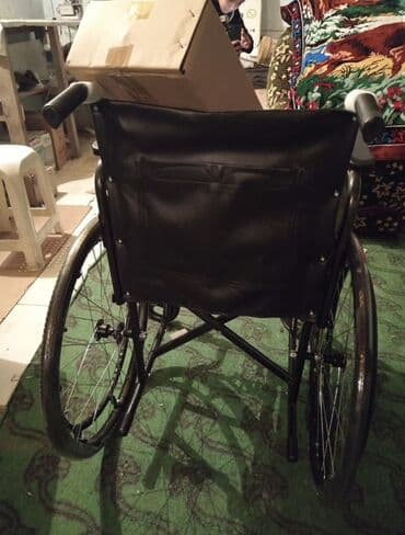 İnqalyatorlar, nebulizerlər: Manual əlil arabası - Rahat oturacaq və arxalıq: dəri tipli material — 2