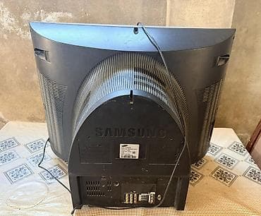 samsung j8 plus: Televizor Samsung 32" — 3