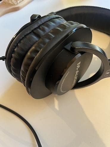 audio mikser: M-Audio simli qulaqlıq - Over-ear, qapalı tip konstruksiya – səs — 3