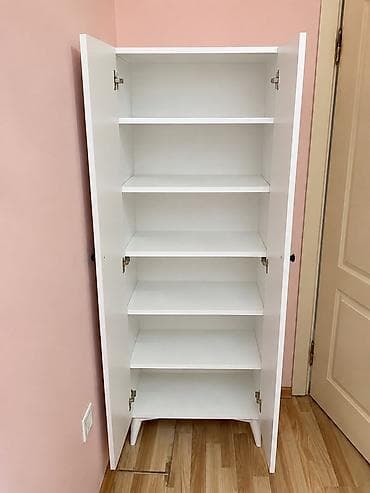 data kabel lan: Ağ rəngli iki qapılı şkaf - Minimalist dizayn, mat ağ səth - 2 qapı — 1