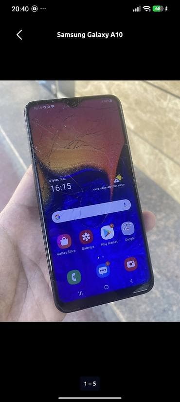 Samsung Galaxy A10, 32 GB, rəng - Qara, Qırıq
