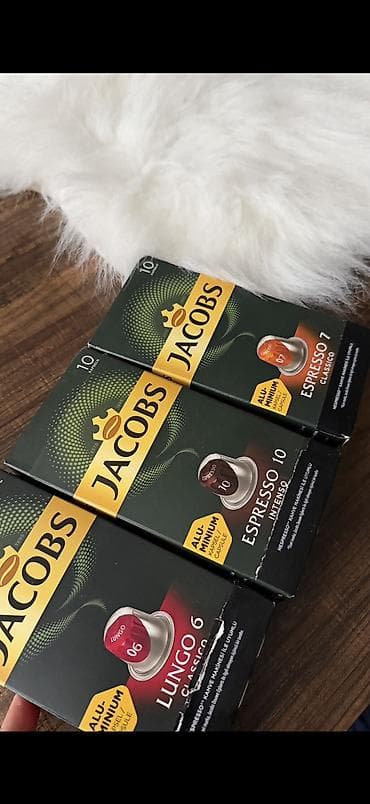 ustol üstü qaz: Nespresso kapsul qəhvə aparatı – kompakt və şık dizayn. Rəng — 5