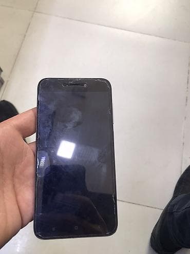 wifi kart: Xiaomi 16 GB, rəng - Boz, 
 İki sim kartlı — 7