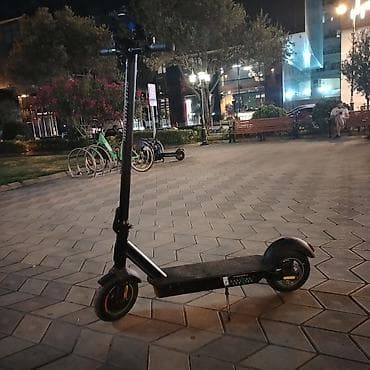 Elektrikli skuter, şəhərdaxili rahat və çevik hərəkət üçün uyğun at lalafo.az Elektrikli skuter, şəhərdaxili rahat və çevik hərəkət üçün uyğun