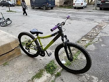 velosipetler: İşlənmiş Şəhər velosipedi 26", sürətlərin sayı: 24, Ünvandan götürmə — 2