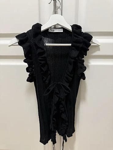 qara almaz: Zara yeni 38,40,42 olcuye gedecek bir koftadir dartilan matrealdi — 3