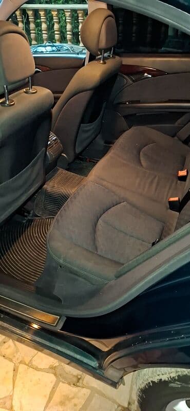 mercedes sprinter qiymeti: Mercedes-Benz 220: 2.2 l | 2005 il Sedan — 6