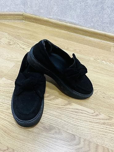 Ölçü: 40, rəng - Qara, İşlənmiş