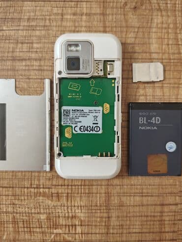 ipad mini 2: Nokia N97 Mini, 16 GB, rəng - Ağ, Düyməli, Sensor — 5