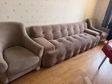 Klassik üslubda yumşaq mebel dəsti: Sadəcə kimyəvi təmizliyə ehtiyacı — 1