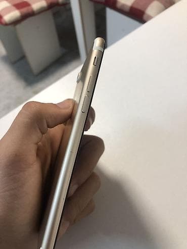 iphone 7 jet: IPhone 7, Qızılı, Barmaq izi — 4