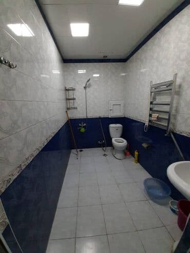 Razin Akkorda 20 mertebeli binanın 17-ci mərtəbəsində yerləşən ümumi — 2