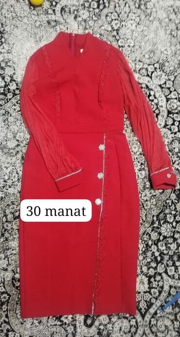drap palto: Qadın geyimləri paketi 1) Qırmızı don – 30 manat - Dizə qədər, uzun — 1