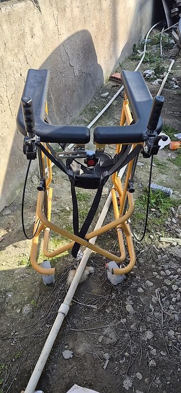 Yerimək üçün arabalar, çəliklər, əsalar, rollatorlar: Yüksək dayaqlı reabilitasiya gəzdiricisi (walker) - Konstruksiya — 4