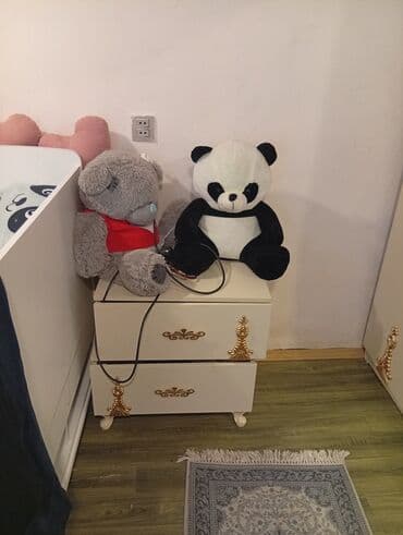 Столы и стулья: Без зеркала — 1