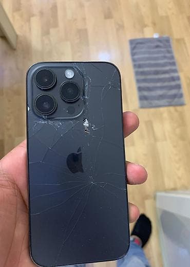 apple m1: IPhone 14 Pro, Graphite, Face ID — 2