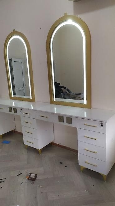 ütü masaları: Makiyaj üçün masa, Güzgülü — 1