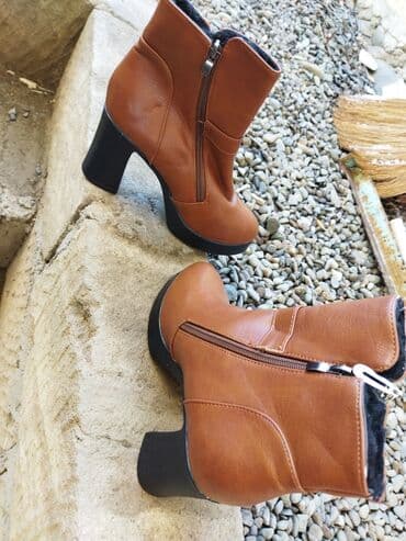 ağ rezin çəkmələr: Ölçü: 36.5, rəng - Qəhvəyi, Yeni — 2