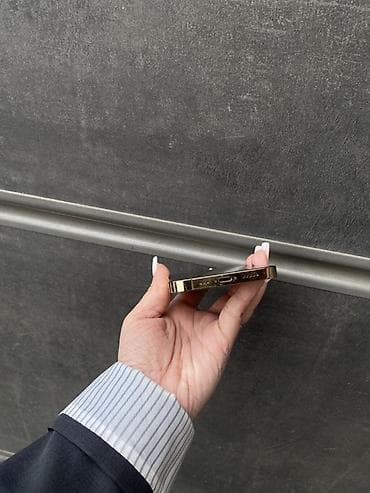 apple 13 mini qiymeti: IPhone 13 Pro, 128 GB, Qızılı — 5