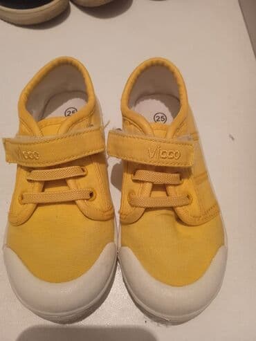 Dəstlər: Krossovka, Uniseks, 25 — 1