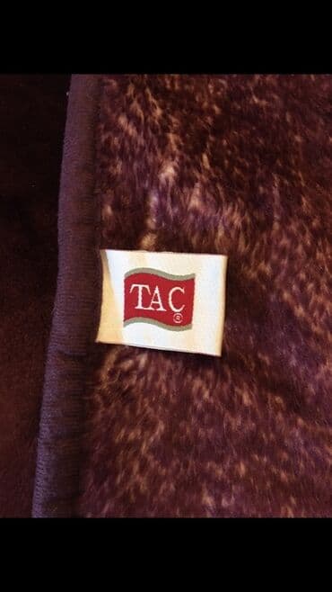 canavar sekilleri yazili: Böyüklər üçün Yorğan — 3