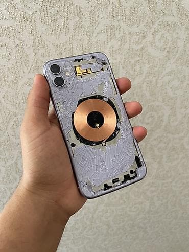 iphon 10: IPhone 11, 64 GB — 6