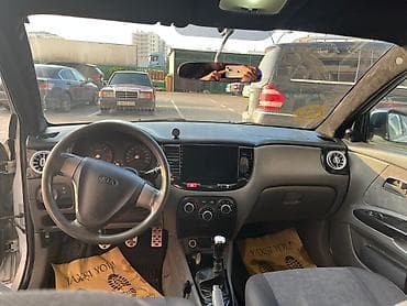 10 lt 663: Kia Rio: 1.5 l | 2008 il Hetçbek — 6