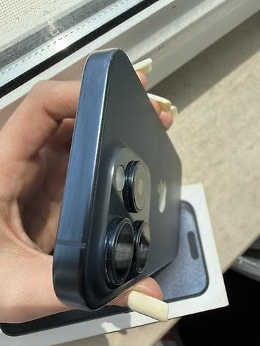 IPhone 15 Pro, Blue Titanium — 3
