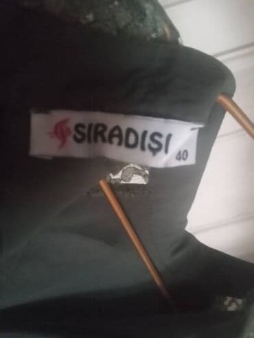 спортивные женские кофты: İstanbuldan alınıb təzədi geyinilməyib. Keyfiyyətli parçası var — 3