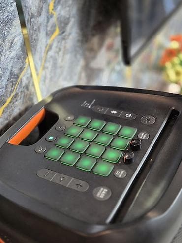 jbl kulaklık: Yeni JBL Kolonka, Növ - Portativ — 4