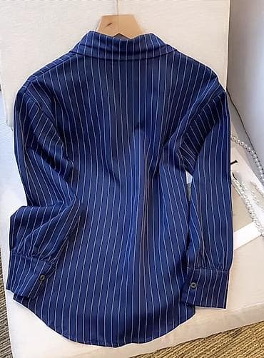 Məhsul: Zolaqlı köynək - Rəng: tünd göy, incə ağ şaquli zolaqlarla - — 2