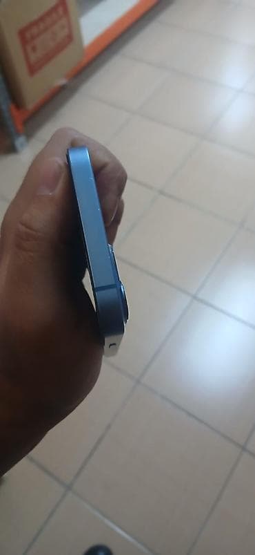 Техника и электроника: IPhone 13, 128 ГБ, Голубой, Face ID — 3