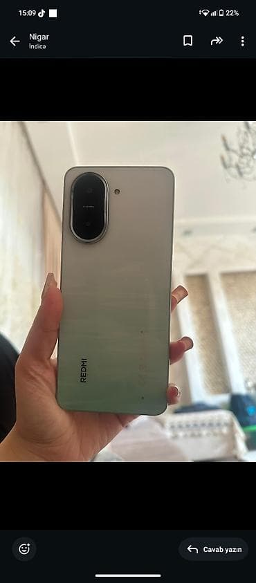 dubay telfonlar: Redmi smartfon - Arxa panel: açıq yaşıl-ağ gradient rəng, şüşə — 1