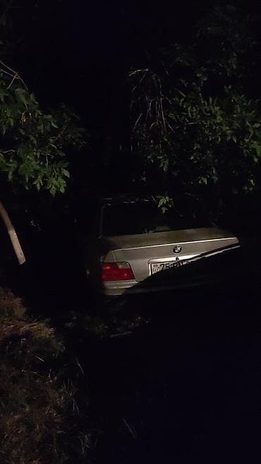 tank pro: BMW 3 Seriyası E36 sedan – ehtiyat hissələri üçün - Kuzov: gümüşü — 4