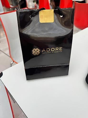 vozol 6 k: Prada Paradoxe 90 ml,və Burberry Goddess 100 mlaçılmamış — 6
