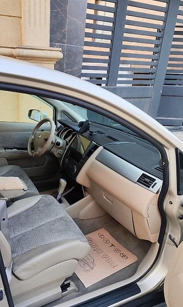 07 disk: Nissan Tiida hatchback 2012,1.5motor,perekitka,gedis 144000 - Korpus — 5
