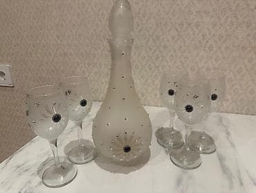 set qabları: Rəng - Ağ, Şüşə, 5, 3-dən çox l — 1