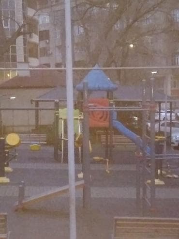 samaxinka kiraye evler: 1 otaqlı mənzil – əsas xüsusiyyətlər: - Plan: kiçik giriş, bir otaq — 8