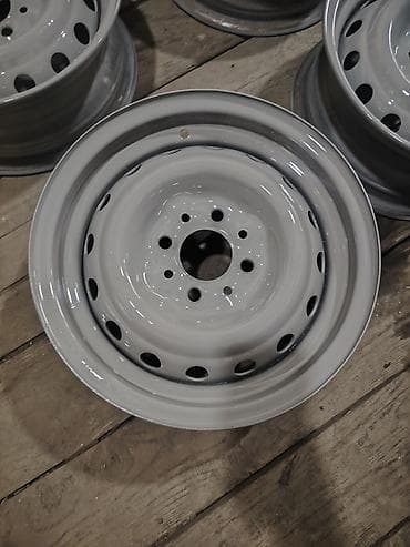 baqaj vaz: İşlənmiş Disk VAZ (LADA) R 14, 4 Boltlu — 1