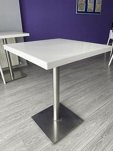 stulları: Açılmayan, Kvadrat masa — 1