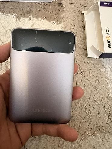 samsung 22: Powerbank 10000 mAh — 2