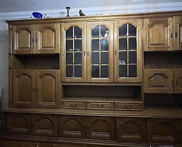 Klassik üslubda böyük salon divar mebeli - Material: təbii ağac (açıq — 2