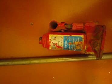 Qoşqular: İşlənmiş Hidravlik Domkrat, Maksimum yükqaldırma: 1 t, Ünvandan götürmə, Ödənişli çatdırılma — 2