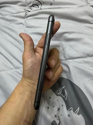 iphone xs kamera: IPhone 11, 128 GB, Black Titanium, Zəmanət, Barmaq izi, Simsiz şarj — 2