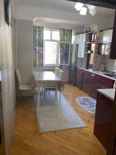 köhnə tikili bina evləri: Bakı, 3 otaqlı, Köhnə tikili, m. Memar Əcəmi, 80 kv. m — 7