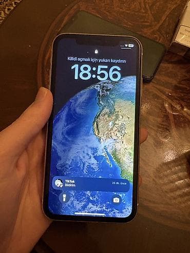 sony video camera 2000: IPhone 11, 128 GB, Ağ, Face ID — 2