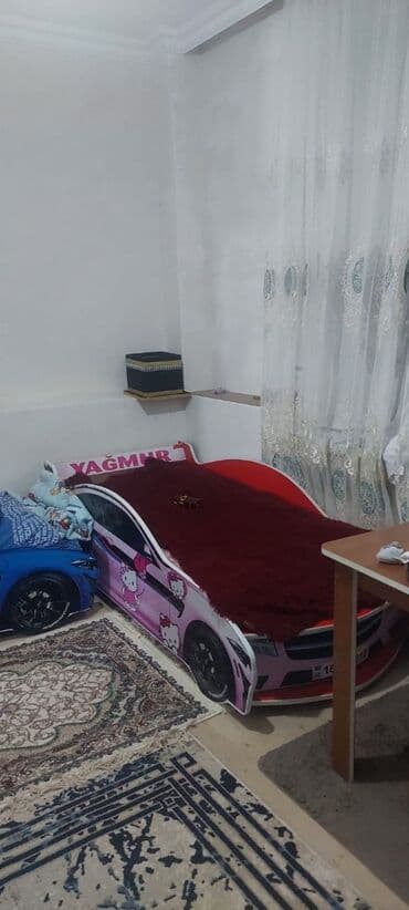 neftçilər ev: 8-ci kilometr 4 otaqlı, 100 kv. m, Kredit var, Orta təmir — 14