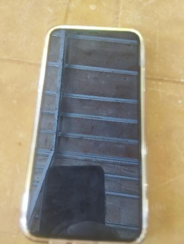 azercell danisiq ve internet paketleri: IPhone 11 Pro Max, 64 GB, Yaşıl, Face ID — 3