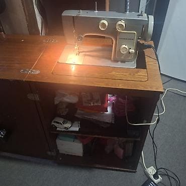 Elektronika: Çayka-142M tikiş maşını kabinetlə - Model: Çayka-142M (elektrik — 4